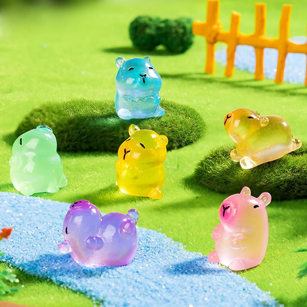 10/20Pcs Luminous Mini Resin Capybara Glow In The Dark Capybara Tiny Figures Cute Animal Statues For Diy Fairy Garden