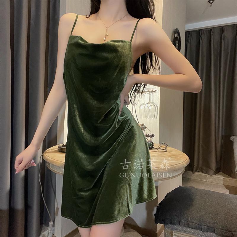 Golden velvet pajamas women's 1011 new autumn and winter pure desire suit nightdress sexy suspender lace winter winter
