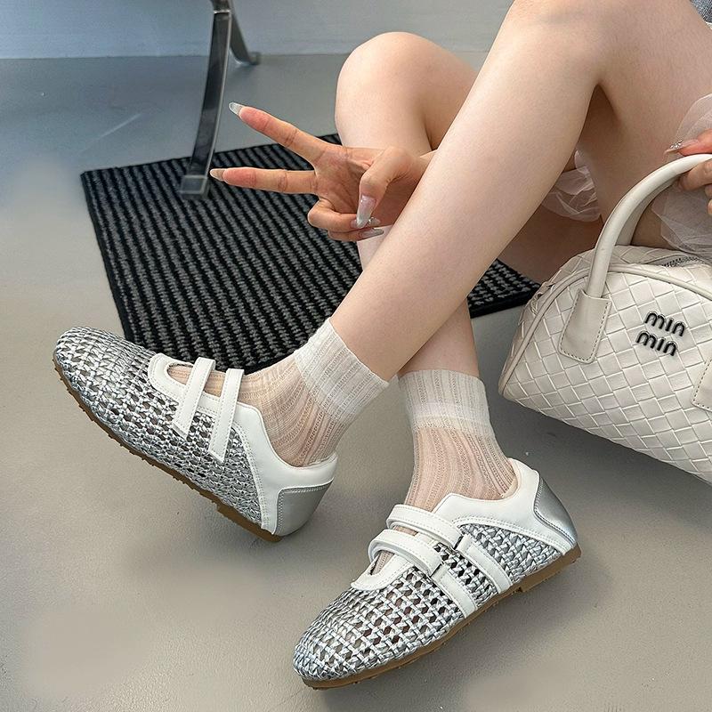 Leather mesh white shoes women's 2025 spring new round head breathable board shoes platform casual sports moral training shoes