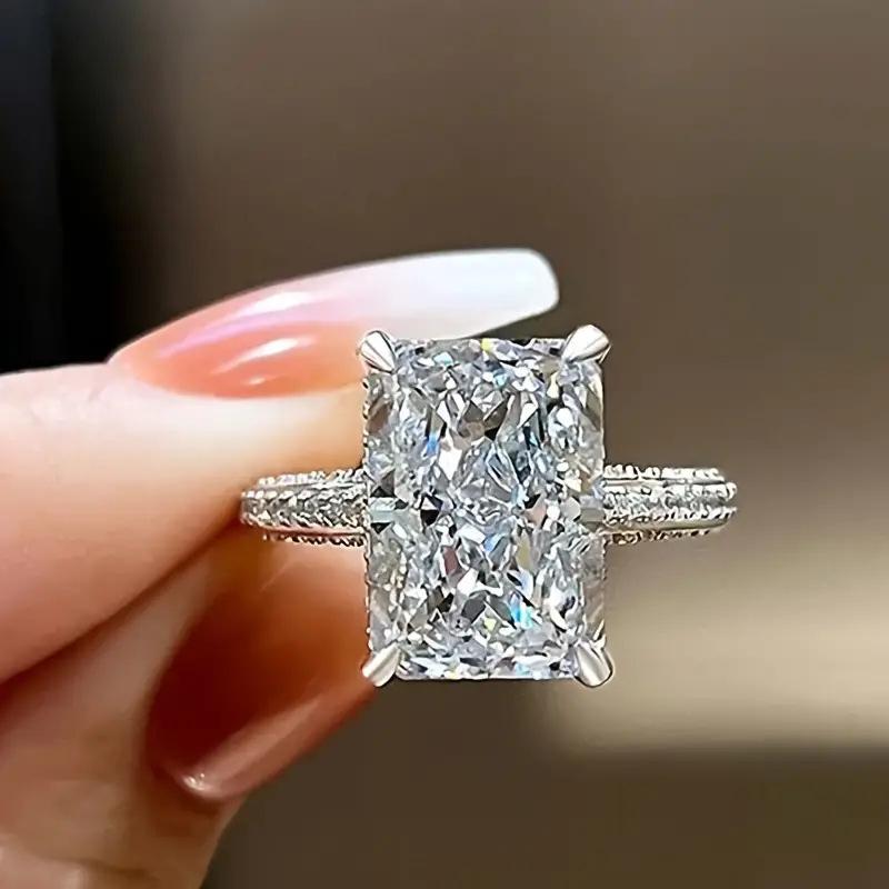 Super flash light luxury oversized imitation diamond ring fashion light luxury ring wedding diamond