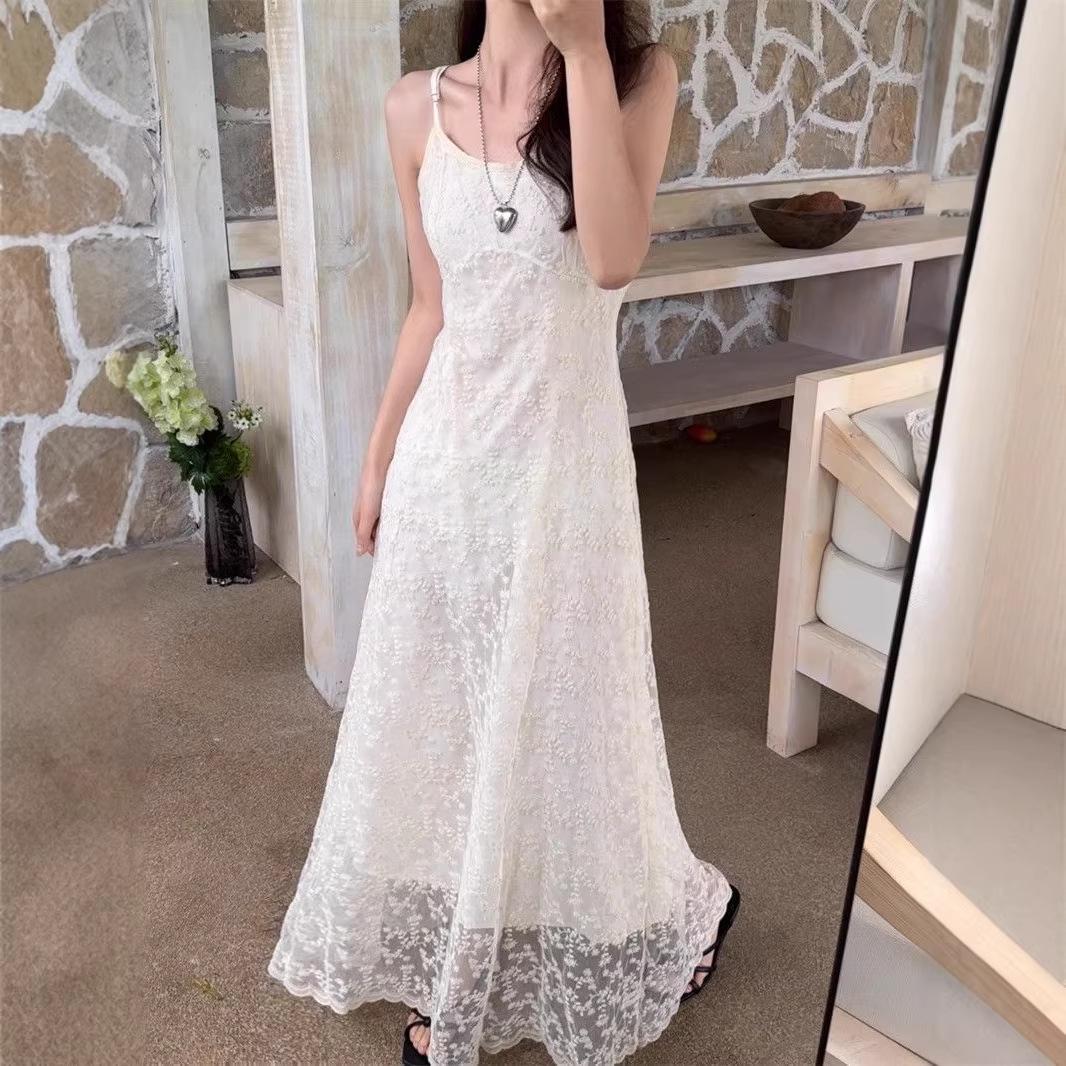 In-Stock Women s French Lace Spaghetti Strap Summer Dress - Elegant Beach Vacation Style S