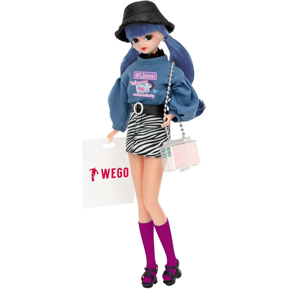 

Takara Tomy Licca Doll Dress-Up Toy for Pretend Play Ages 3 and Up