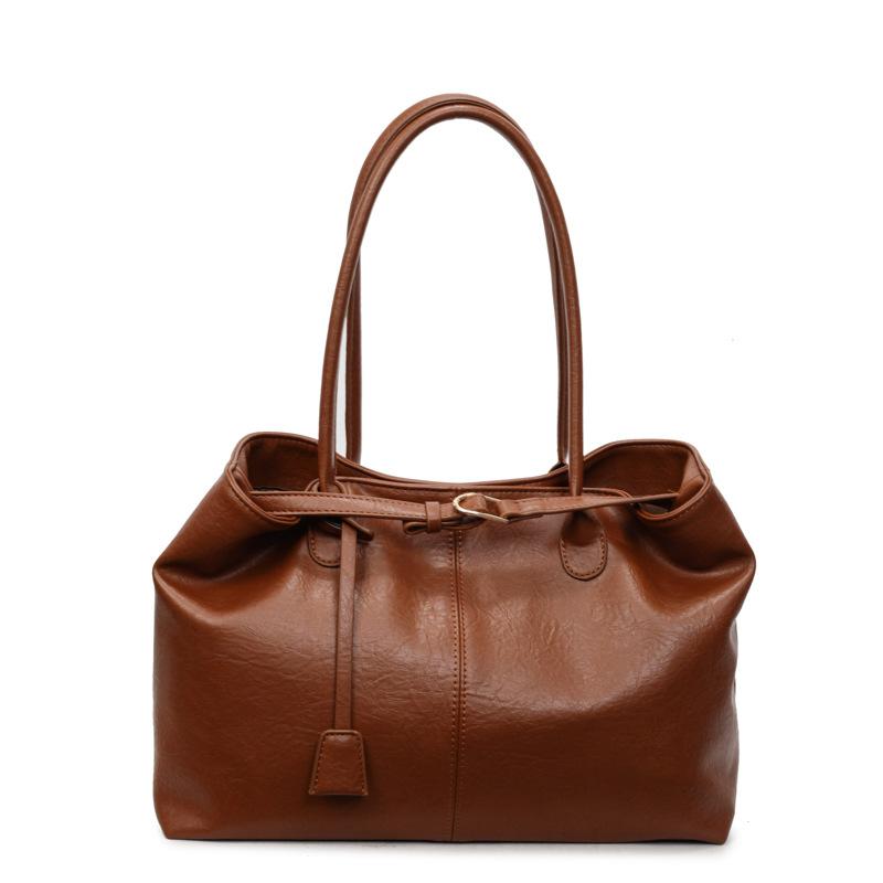 Retro niche underarm bag women's 2025 new trendy autumn and winter fashion tote bag high-end large-capacity shoulder bag