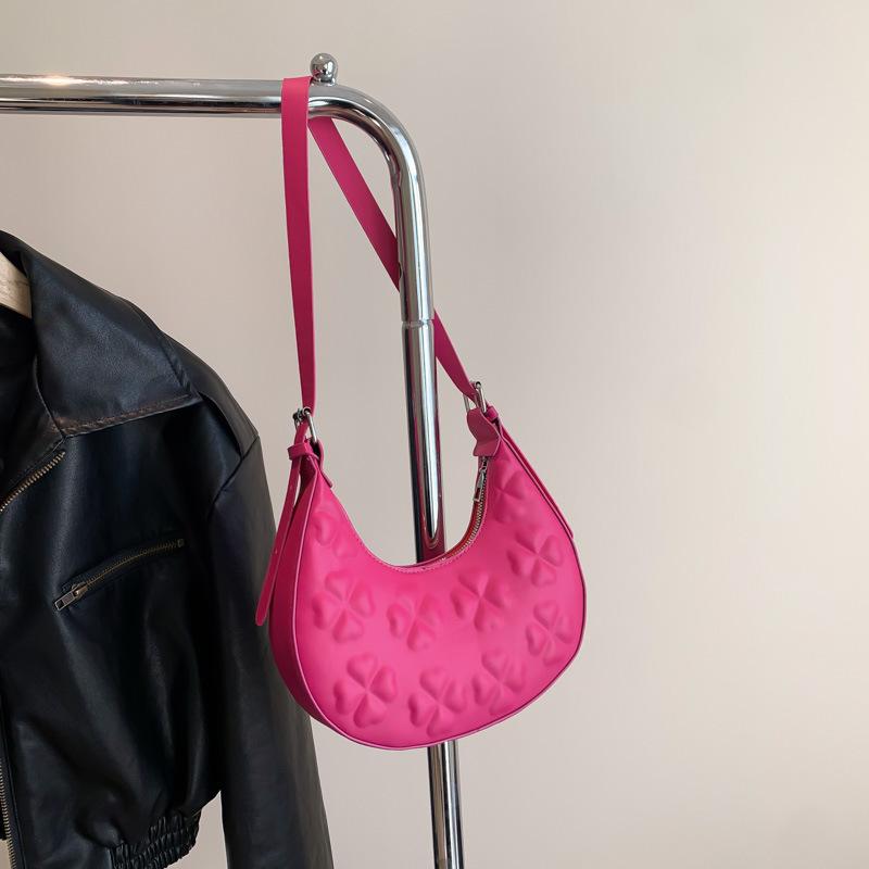 

Flower fashion Korean version solid color casual bag 2025 spring and summer niche foreign style women unit price underarm bag dumpling bag women рожевий червоний колір