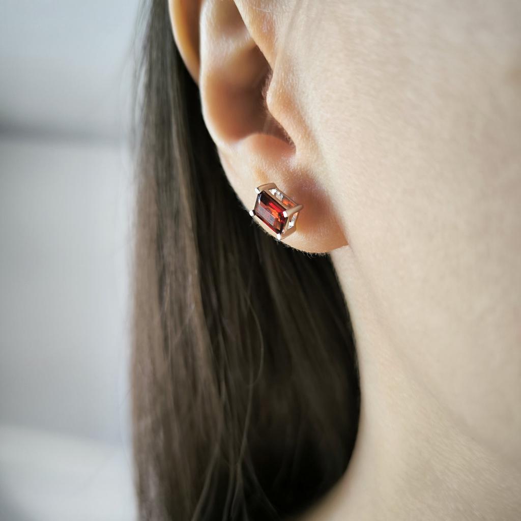 Серебряные серьги с натуральным гранатом 2.444ct (2204305)