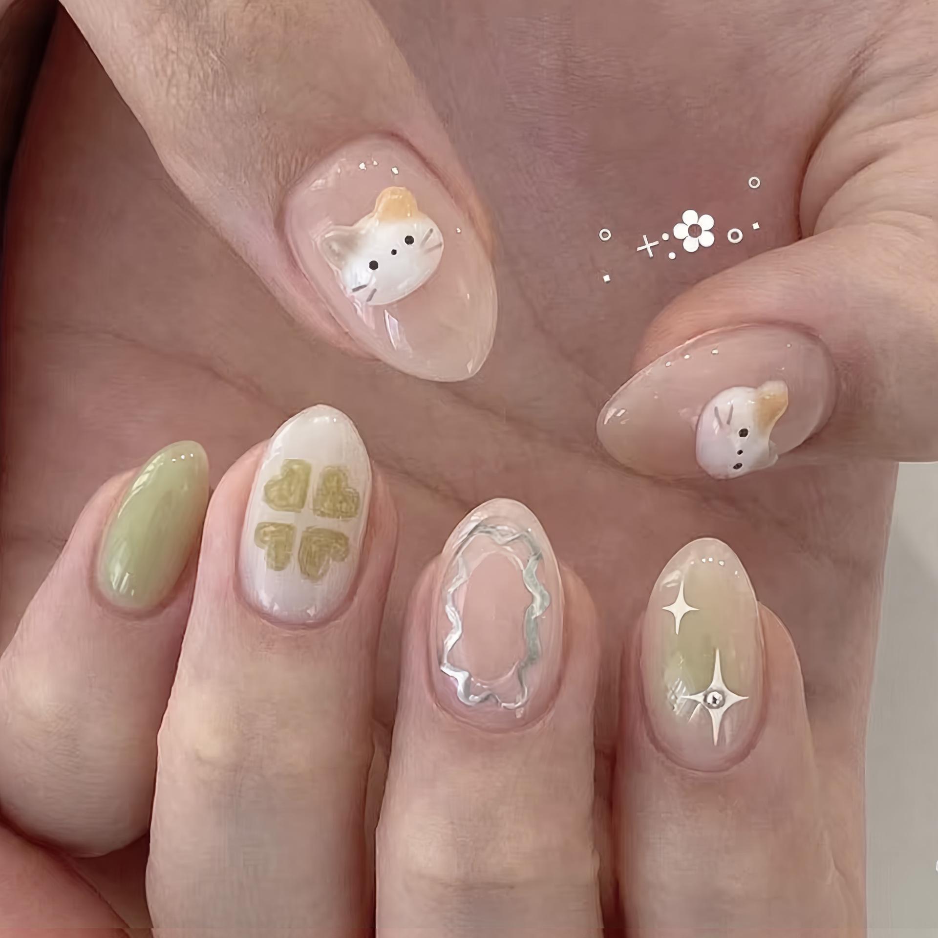 30-Piece St. Patrick s Day Clover & Cat Gold Foil 3D Nail Art Tips