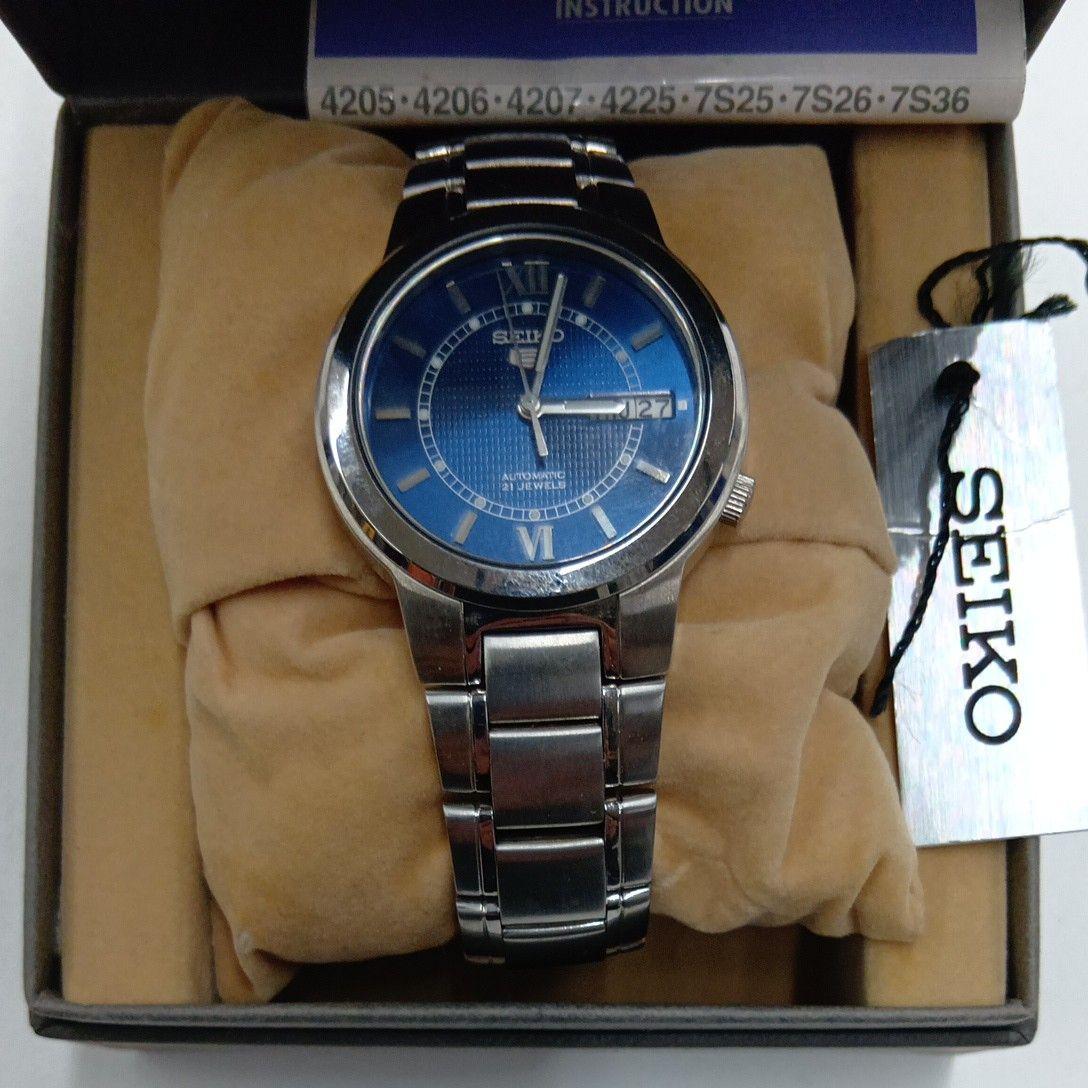 Good condition Seiko 5 automatic winding blue 7S26-02N0 back skid