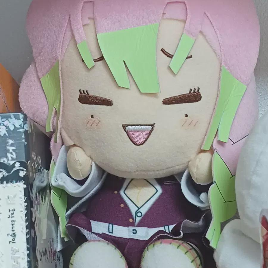 

Сестра Убийцы Демонов Канродзи Мицури. Я продаю куклу