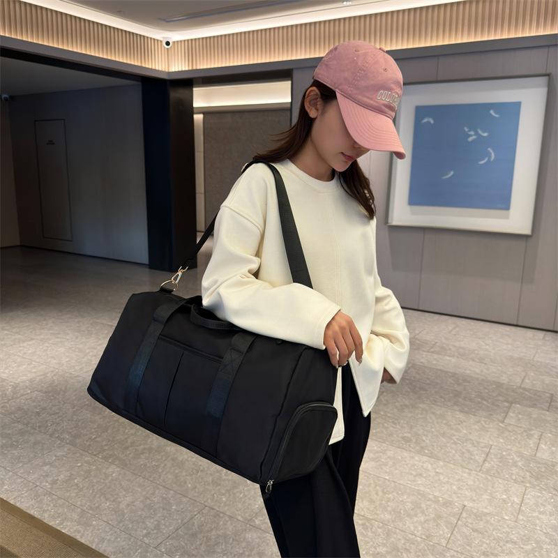 Dry Wet Separation Large Capacity Waterproof Fitness Bag, Hand-held Diagonal Swimming Training Bag, Student Luggage Storage Travel Bag