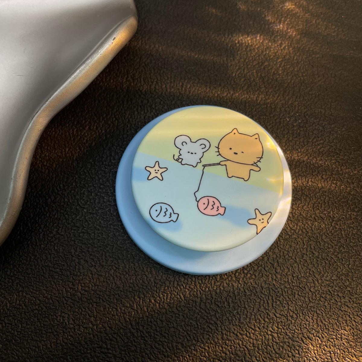 

Cute Dog Tomato MagSafe Magnetic Stand Strong Suction Portable Desktop Holder with Telescopic Airbag