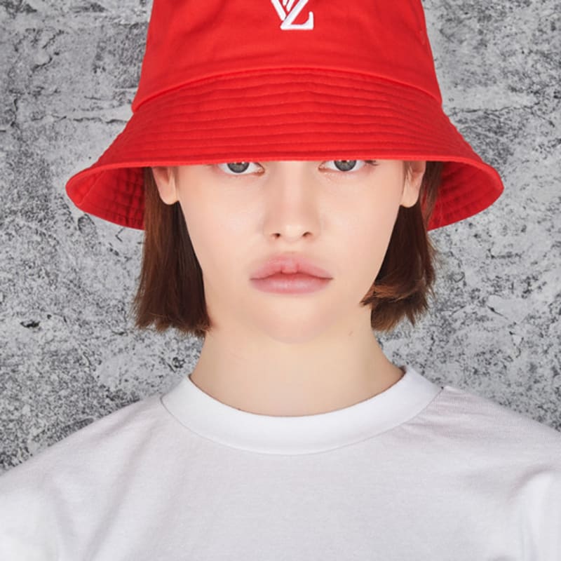 

Панама VARZAR 3D Монограмма Цвет Красный FREE