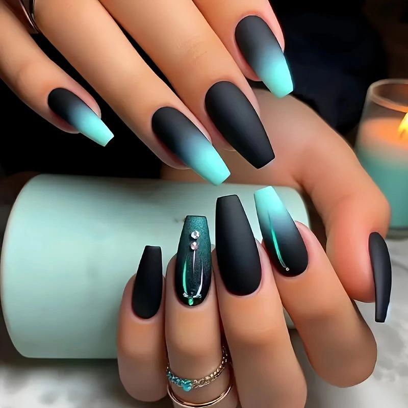 

Elegant Blue Gradient Matte Ballet False Nails - 24 Pieces небесно-голубой