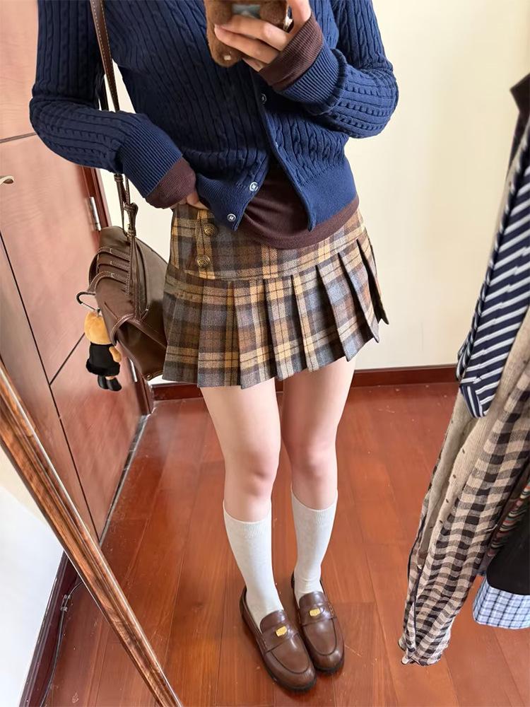 Women's Slimming High-Waist Retro Plaid Wool Skirt - Spring College Style A-Line Pleated Short Skirt