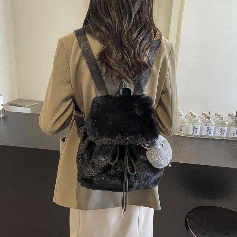 Soft and Fluffy Plush Women's Casual Street Backpack Autumn and Winter New Student Schoolbag Travel Backpack