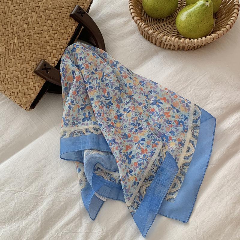 

Маленький платок с цветочным принтом для женщин, девушек, роскошный головной платок, милый тонкий шарф, уличный, пляжный, солнцезащитный шарф, подарки