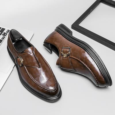 Klassische Herrenschuhe aus echtem Leder mit spitzen Spitzen formellen Herrenschuhen Casual Business-Schuhe im britischen Stil Hochzeitsschuhe für Herren
