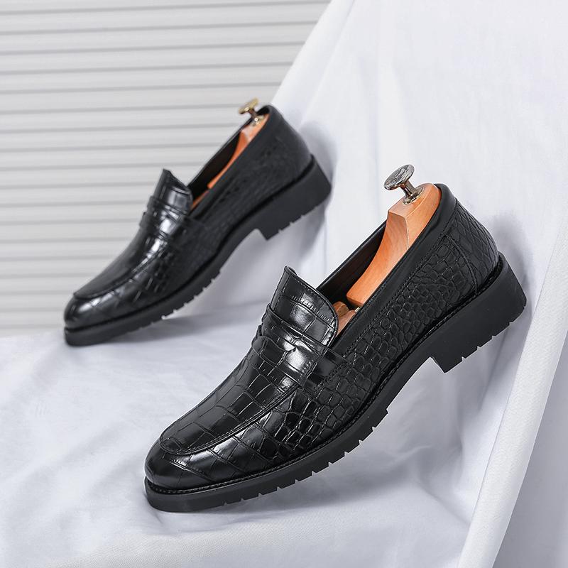 Hot Selling Fashion Flat Shoes Europe America Men's Loafers Office Men's Business Casual Shoes Anti Slip Wear-resistant