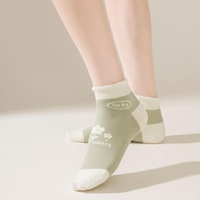 Female Summer Cotton Stripe Breathable Small Fresh Lace Bubble Mouth Boat Socks