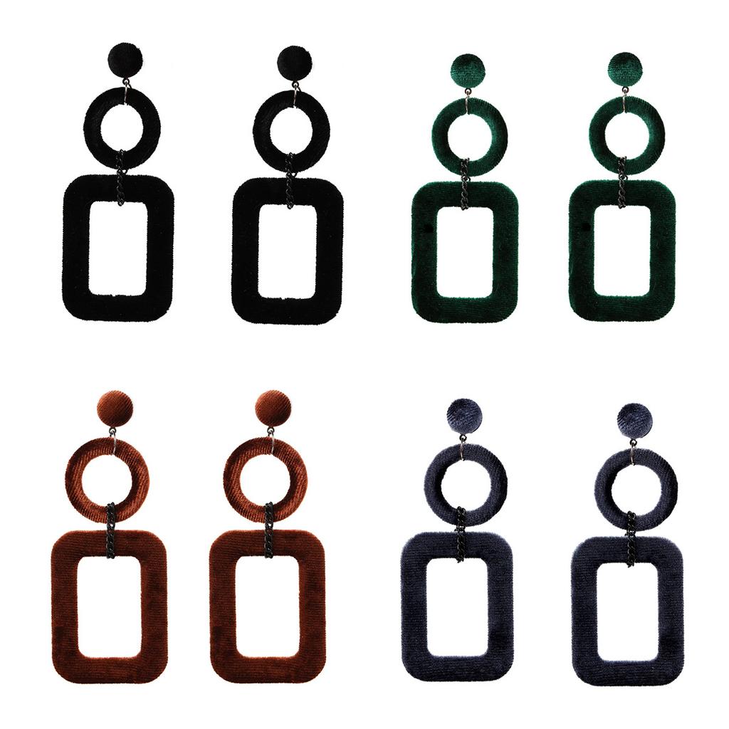 Fashion Korean version of versatile trendy girl earrings, geometric flannel square pendant, long stud earrings