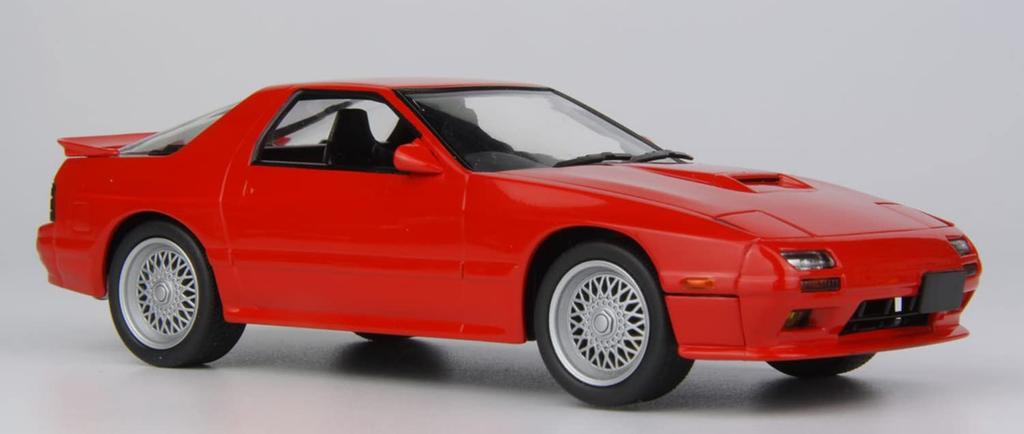 Scale Automobile Kit Mazda Savanna Blaze Plastic Model Kit MN08 PLATZ/MONO 1/32 RX-7 (FC3S) Red, Pre-Colored