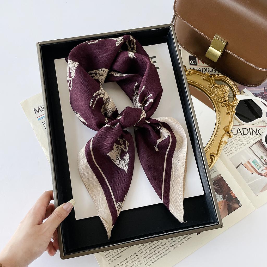 Retro Cotton and Linen Small Square Scarf Herringbone Silk Scarf Versatile Square Scarf Belt Silk Scarf Clothing with Neck Scarf