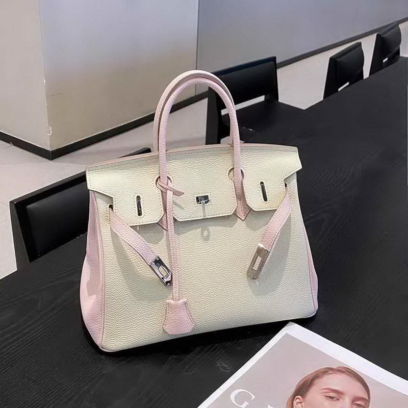 

Первый слой Коровья кожа Кожа Того Сочетание цветов 25-30 см (H01-BK) 20x15x10cm