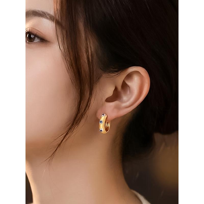 

Italian style handmade brushed Mangxing earrings light luxury high sense Seiko temperament earrings 925 Tremella rings