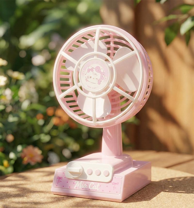 Compact USB Rechargeable Silent Penguin Fan for Dorms Without cartoon pendant