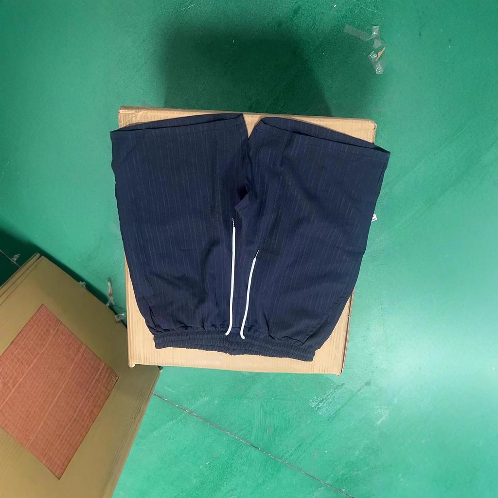 2024 Cross-Border Men's Striped Cotton-Linen Beach Shorts with Drawstring and Multi-Pockets.