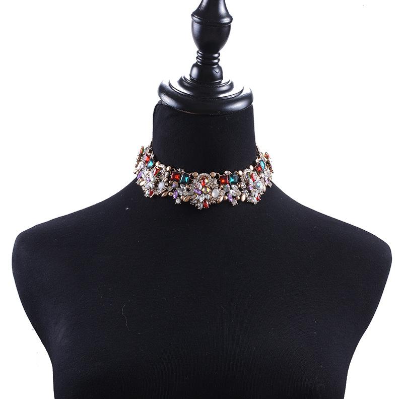Colorful Short Necklace Women's Fashion Jewelry Full Diamond Exaggerated Flower Necklace Multi Layered Accessories Necklace