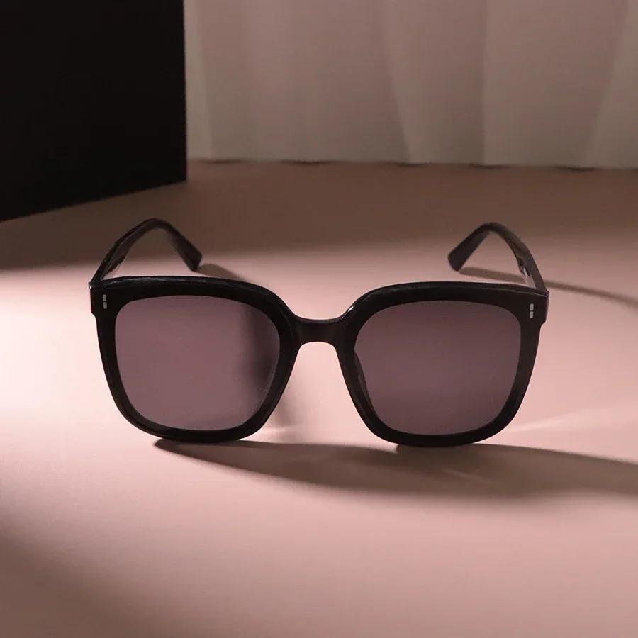 Square Sunglasses Women Men Classic Vintage Fashion Personality Glasses Stylish Casual Minimalist