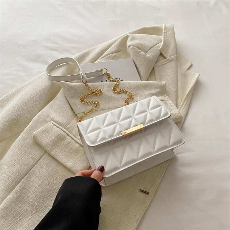 

Stylish Chic Small Crossbody Bag Trendy Fashionable Chain Shoulder Purse In Black Pink White Blue білий