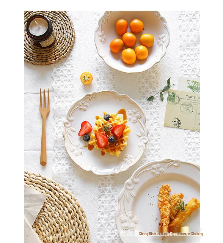 Elegant Retro Embossed Ceramic Dinner Plate Collection