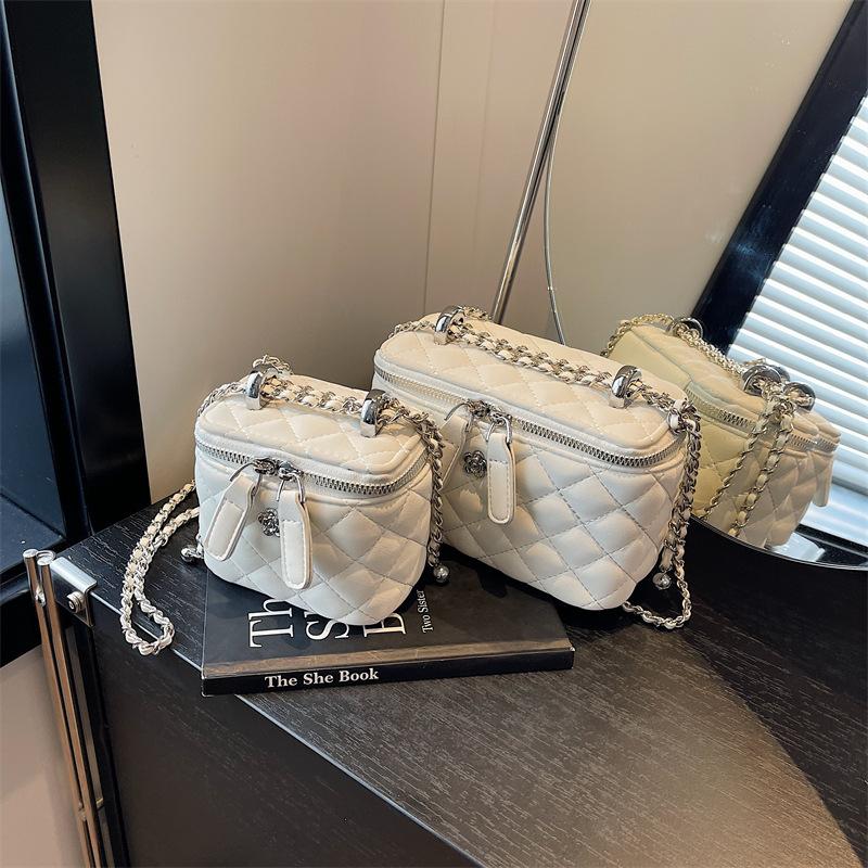 Rhombus chain bag women's spring and summer new niche shoulder messenger bag high-end box small square bag