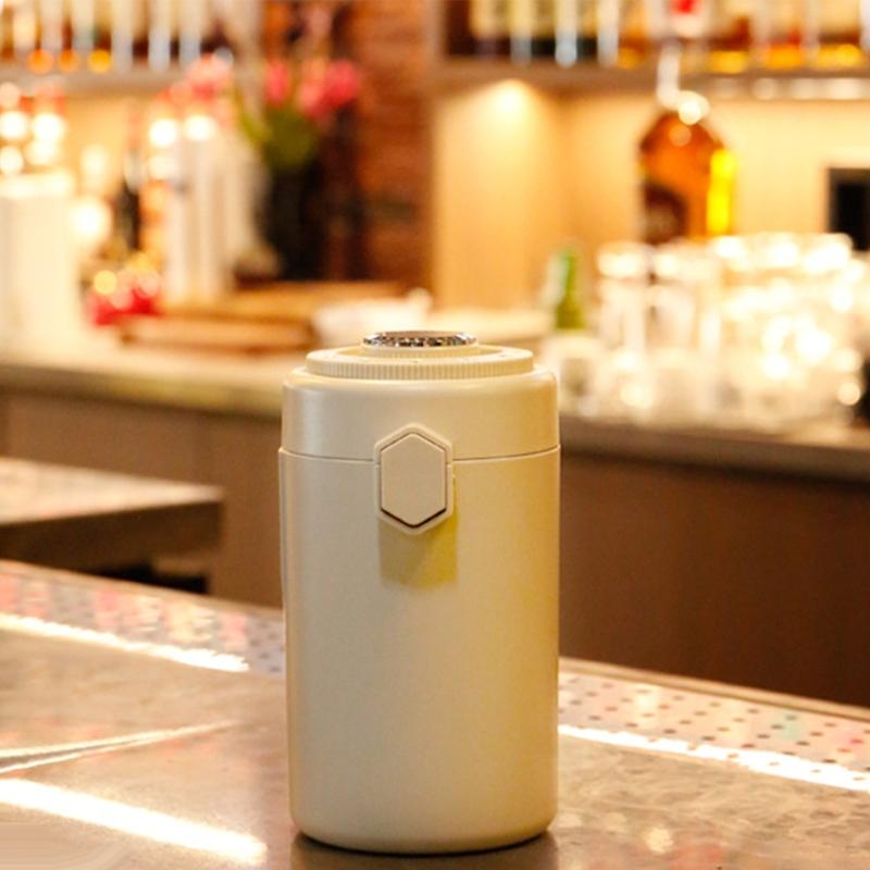 304 Stainless Steel Coffee Bean Storage Canister With Measuring Scooper Sealed Jar With Double Layer Insulation