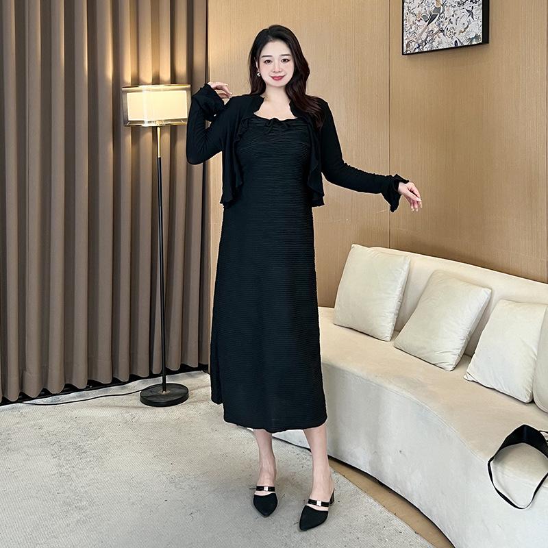 2025 Spring Shawl & Long Sleeve Camisole Dress Set - Plus Size Women's Two-Piece