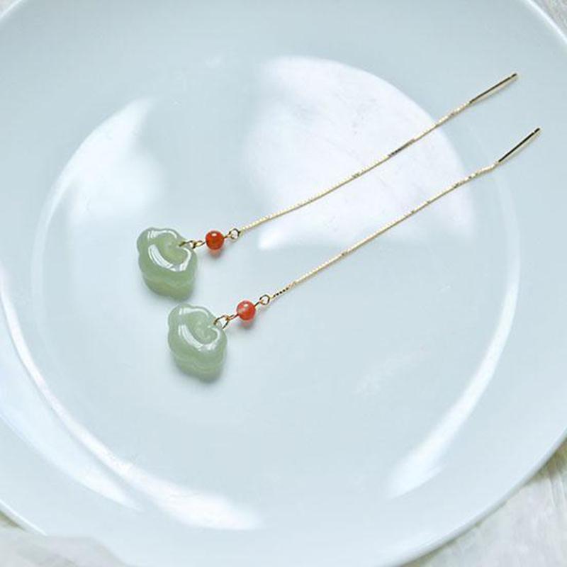 New Design  Inlaid Natural Hetian Jasper Long Earrings Classical Charm Palace Style Ladies Jewelry Wedding Accessories