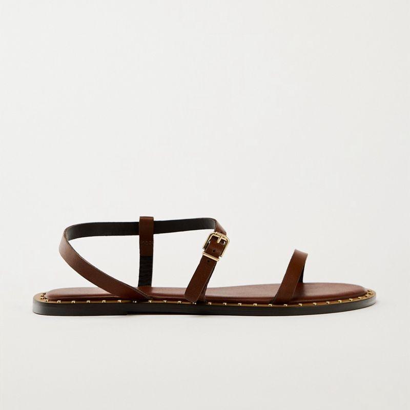 Stylish Vintage Leather Rivet Trimmed Flat Sandals