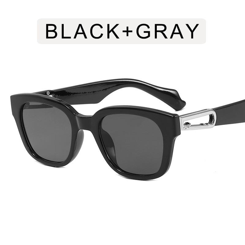 

Винтажные европейско-американские синие прозрачные солнцезащитные очки с крючком для женщин, 2022 As Shown