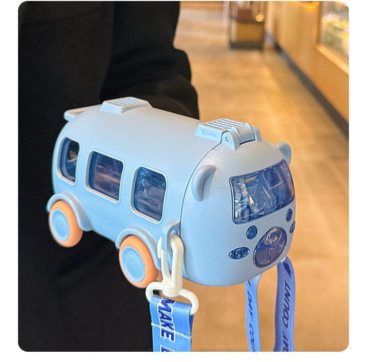 Portable Children's Straw Cup - Cute, Anti-Fall Kettle for School, Baby, Bus, or Car.