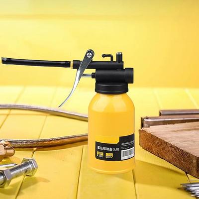 High Pressure Engine Oil Can Oiler Grease Gun Manual Spray Injector Oil Injector Bottle Cans Pump Can Annotation Oil Tool H P1E7