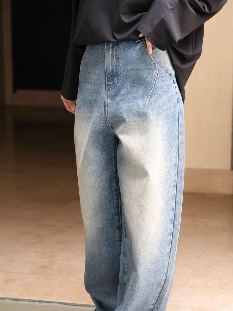 Louvre Retro Waxed Wide-Leg Jeans for Women - Autumn/Winter Fashionable Korean Style