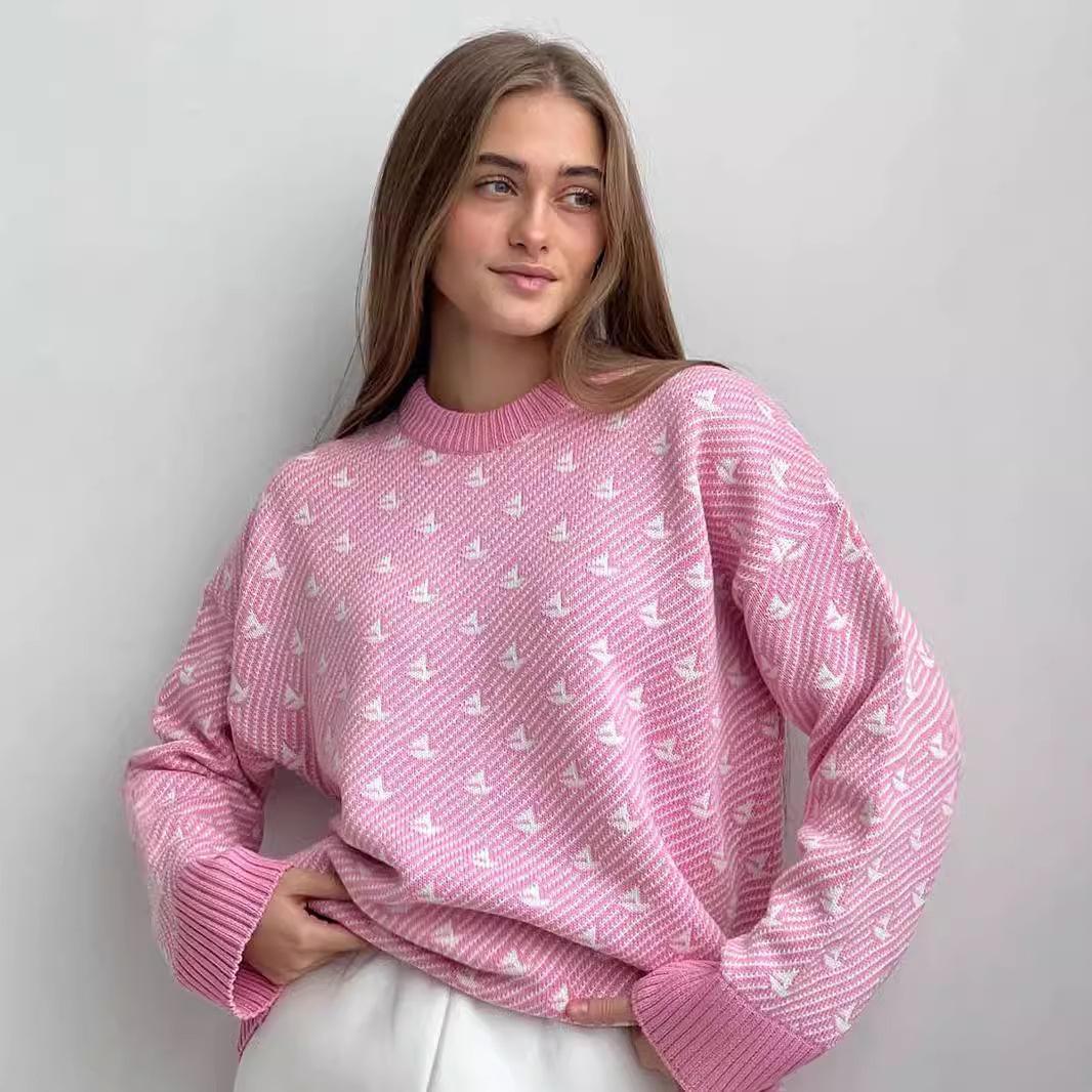 

Европейский и американский зимний свитер-парусник 2024 года с широкими краями – универсальный свитер с круглым вырезом для поездок на работу M розовый