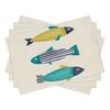 4-Piece Set of Colorful Fish-Patterned Placemats, Featuring Three Different Colors and Patterns of Fish, Suitable for Family Gatherings Simple Backgro
