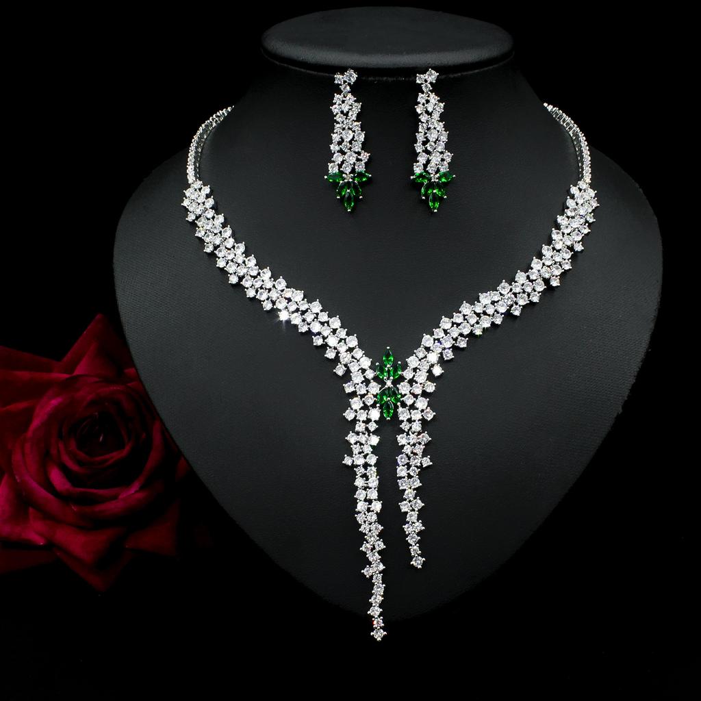 Fashionable Women's Exaggerated Design Earrings Necklace Set Evening Dress Bride Accessories Holiday Gifts