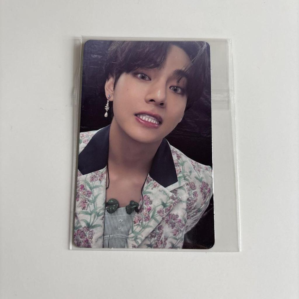 [USED] BTS Trading Card Taehyung Map of the Soul One V