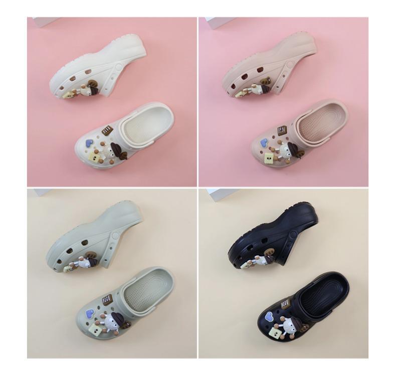 Summer Kids' Closed-Toe Perforated Slippers: Soft, Lightweight, Detachable Sole for Indoor & Outdoor Use