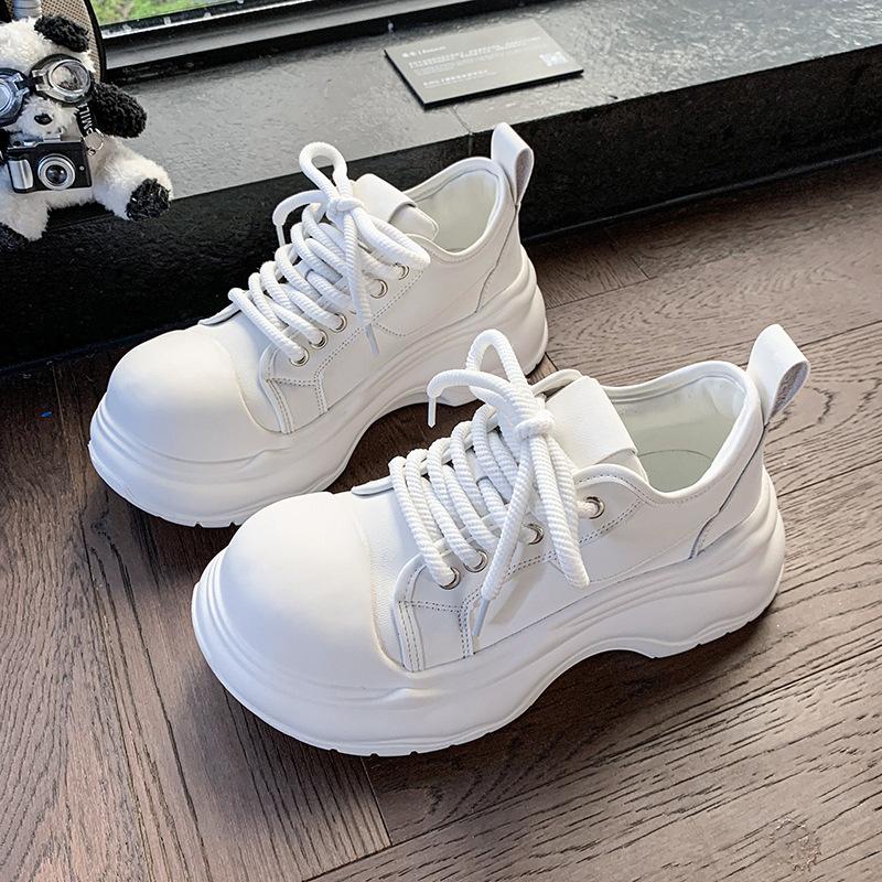 

Ugly cute big head and white shoes for women, 2025 spring and autumn new explosive versatile platform height increase casual sports bread shoes 35