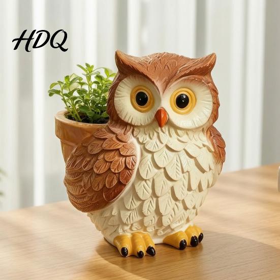Vivid Bird Shape Pot Cute Cartoon Owl Planter Resin Small Planter Pot Decorative Garden Sculptures Plant for Succulents Indoor Balcony Decoration