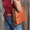 Taška přes rameno z lícové kůže, Retro texturovaná dojížděcí taška, Niche casual dámská taška, Podpažní taška